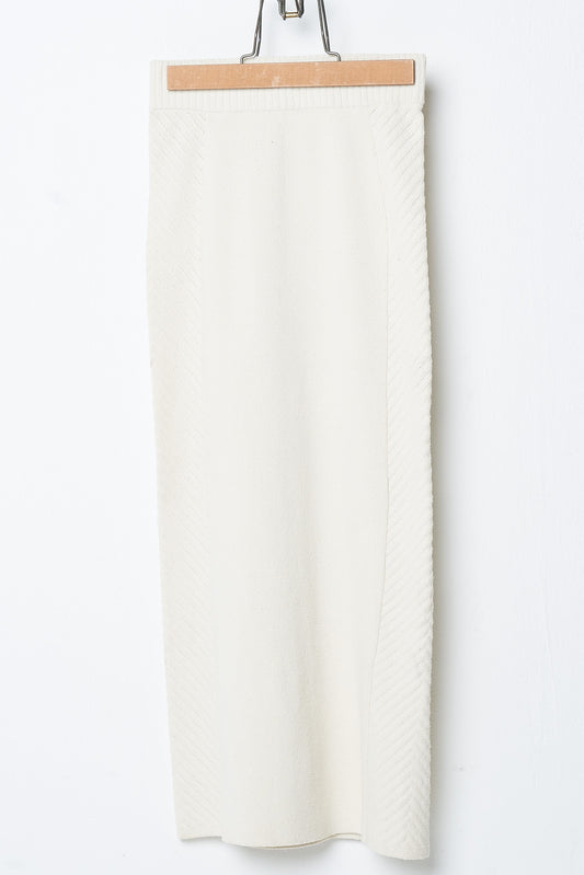 Raw silk knitted long skirt